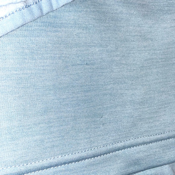 Columbia 1/4 Zip Pullover with Soft Light Fleece Lining. Size XL. Light Blue. - Picture 7 of 9